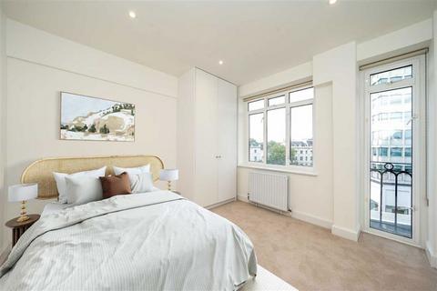 4 bedroom flat to rent, Lancaster Terrace, London W2