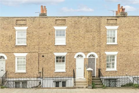 3 bedroom terraced house to rent, London SW4