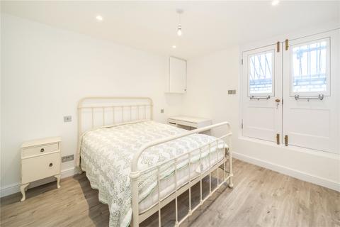 3 bedroom terraced house to rent, London SW4