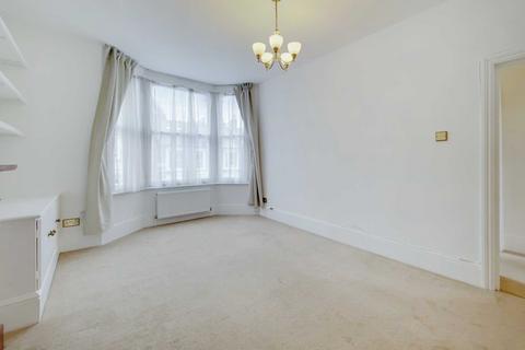 3 bedroom maisonette to rent, Gresley Road, London N19