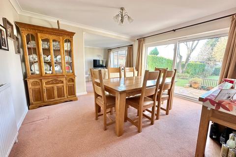 5 bedroom detached house for sale, Frimley Road, CAMBERLEY GU15