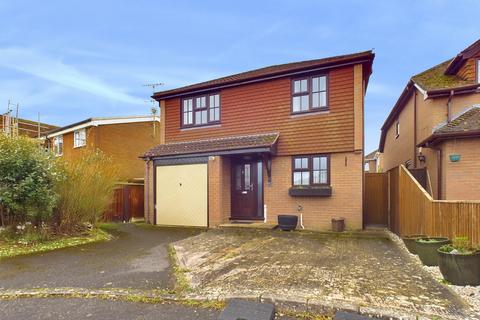 4 bedroom detached house for sale, The Gables, Wycombe Road, Saunderton