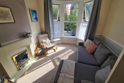 3 bedroom house to rent, Amesbury Road, Cardiff