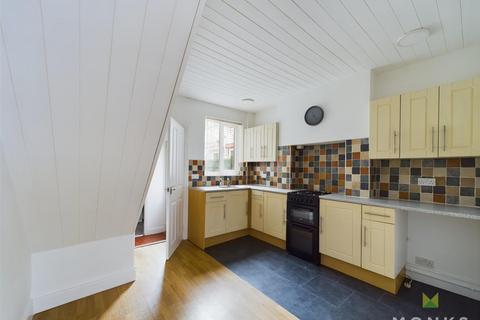 3 bedroom house for sale, York Street, Oswestry