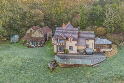 4 bedroom detached house for sale, Bulls Hill, Ross-on-wye HR9