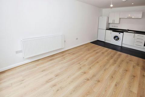 2 bedroom flat to rent, Medlock Place, Droylsden, Manchester, M43