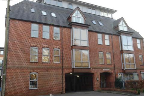 1 bedroom flat to rent, West Street, Newbury