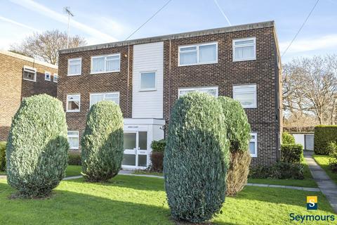 Thornton Close, Surrey GU2