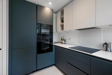 1, Pearsall Terrace, 16d Highfield Hill, London, SE19 3PS