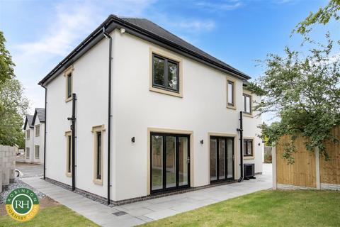 4 bedroom detached house for sale, Whispering Pines, The Sycamores, off York Road, Scawthorpe