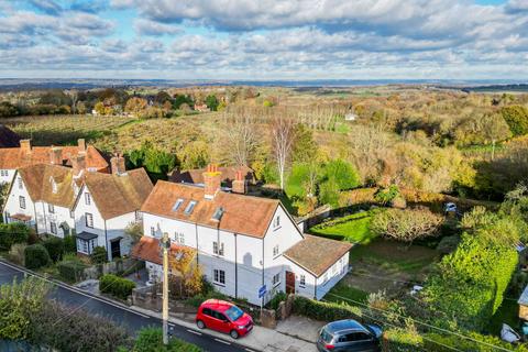 4 bedroom semi-detached house for sale, Character Home in Goudhurst