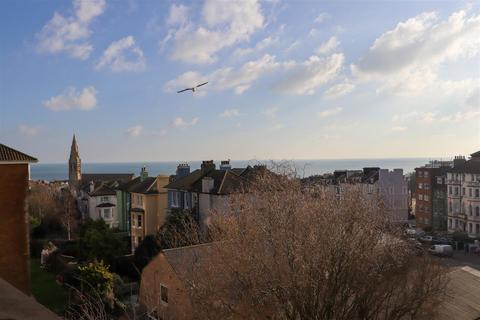 2 bedroom flat to rent, Pevensey Road, St. Leonards-On-Sea