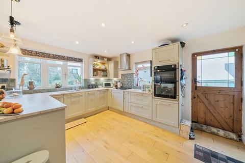 4 bedroom detached house for sale, Portland Road, Kirby FIelds, Kirby Muxloe