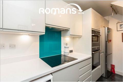 42 Beecham Berry, Basingstoke, RG22 4PB