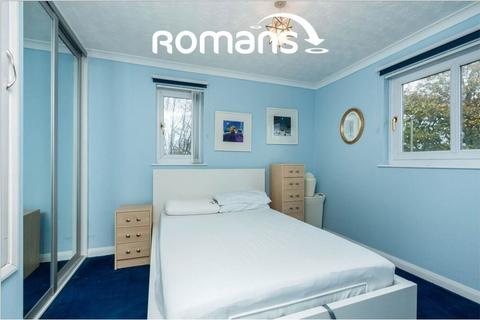 42 Beecham Berry, Basingstoke, RG22 4PB