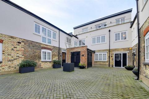 2 bedroom flat for sale, Cornwall Avenue, Finchley