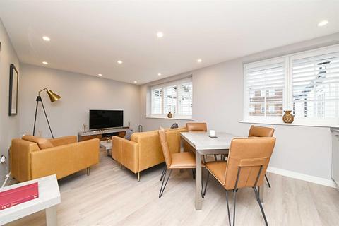 2 bedroom flat for sale, Cornwall Avenue, Finchley