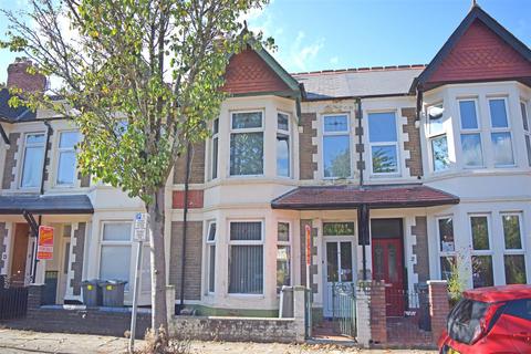 3 bedroom terraced house for sale, Canada Road, Heath/Gabalfa, Cardiff