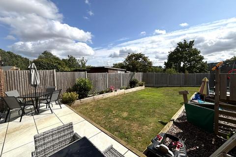 54 Mandeville, Stevenage, SG2 8JN