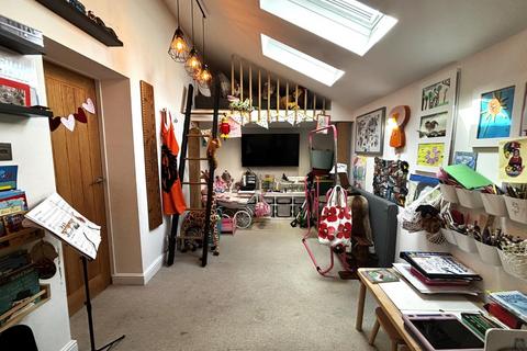 54 Mandeville, Stevenage, SG2 8JN