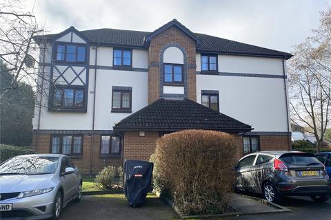 2 bedroom apartment to rent, Wordsworth Mead, Redhill, Surrey, RH1