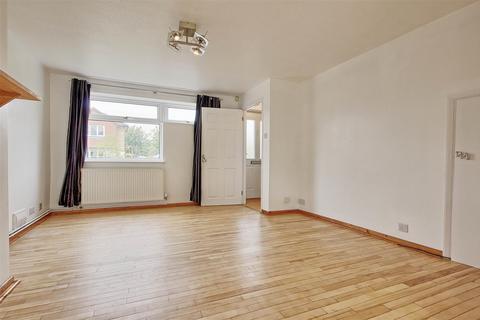 2 bedroom semi-detached house to rent, Bramley Way, Hardwick, Cambridge