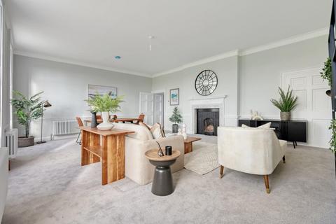 2 bedroom apartment for sale, Brizes Park, Kelvedon Hatch