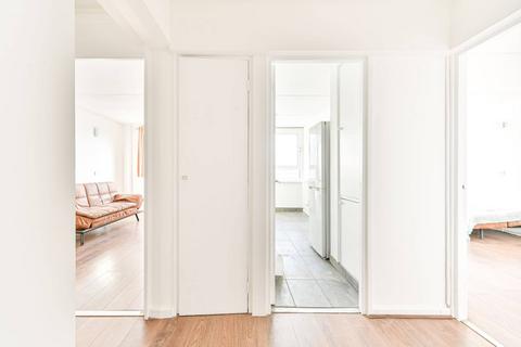1 bedroom flat for sale, Alfreda Street, Battersea Park, Battersea, London, SW11