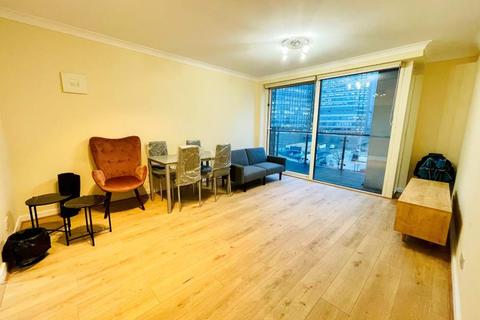 2 bedroom apartment to rent, Boardwalk Place E14