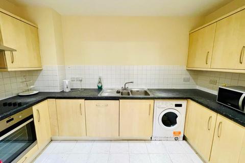 2 bedroom apartment to rent, Boardwalk Place E14