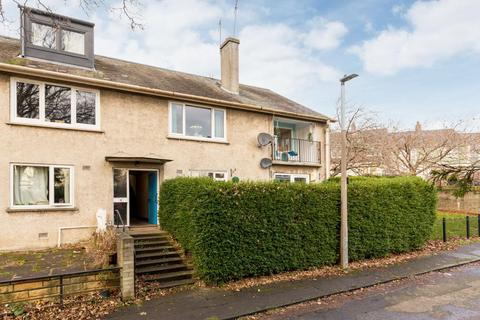 2 bedroom flat for sale, Meadowfield Gardens, Edinburgh EH8