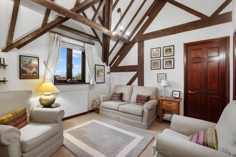 undefined, 6 Holt Castle Barns, Holt Heath, Worcestershire. WR6 6NJ
