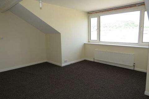 3 bedroom terraced house for sale, Livingstone Street, Halifax