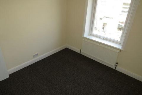 3 bedroom terraced house for sale, Livingstone Street, Halifax