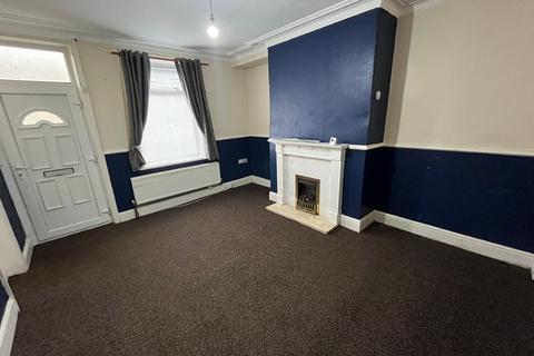 3 bedroom terraced house for sale, Livingstone Street, Halifax