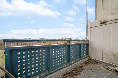 2 bedroom apartment for sale, Bradstock Road, Hackney E9