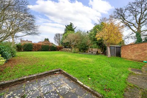 82 Hazell Way, Stoke Poges, Slough, SL2 4DG