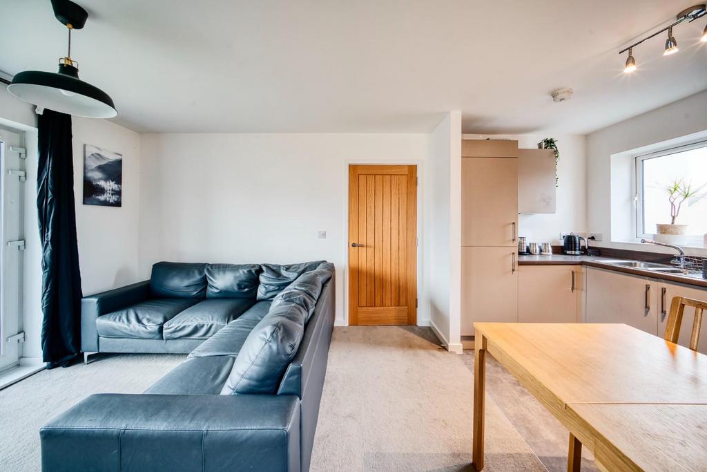 10 Strawberry drive - Mark Templer X Photo CB 22.jp