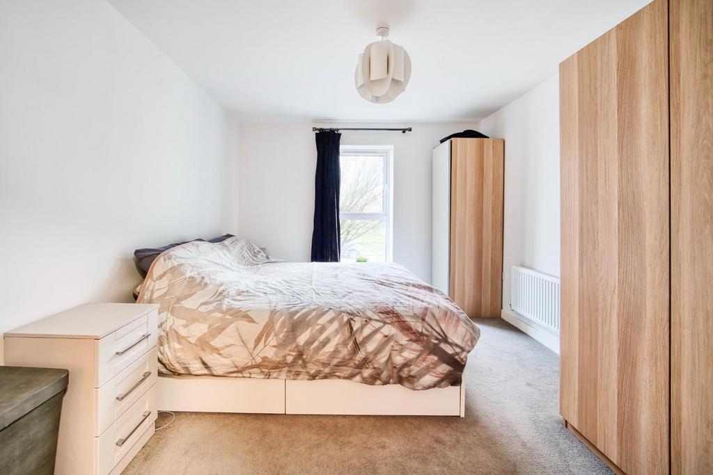 10 Strawberry drive - Mark Templer X Photo CB 14.jp