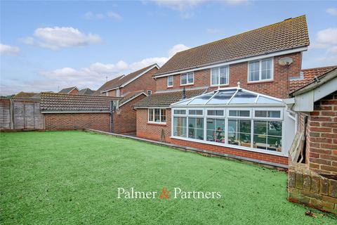 4 bedroom detached house for sale, Stour Close, Harwich, Essex, CO12