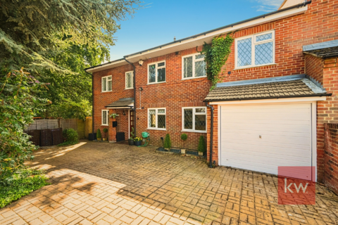 4 bedroom semi-detached house for sale, Church Road, Chavey Down, Ascot