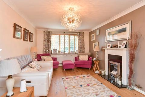 4 bedroom detached house for sale, Hill Top Way, Newhaven, East Sussex