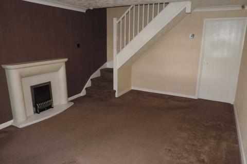 2 bedroom semi-detached house to rent, Violet Way, Middleton