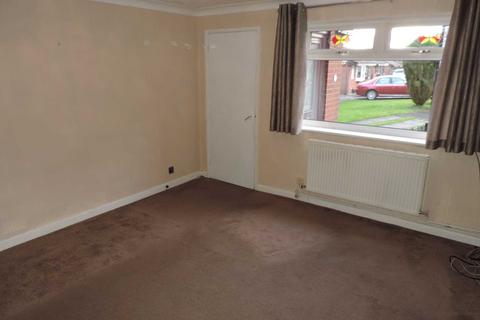 2 bedroom semi-detached house to rent, Violet Way, Middleton