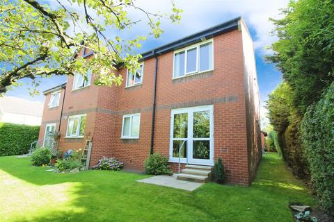 2 bedroom apartment for sale, Grangefield Court, Leeds LS25