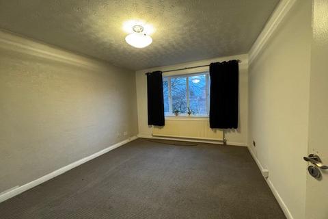2 bedroom flat to rent, No Deposit Option, Acorn Court, Ilford, IG2