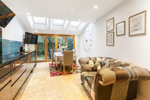 3 bedroom semi-detached house for sale, Southgate Villas, St. James Lane, Winchester, Hampshire, SO23