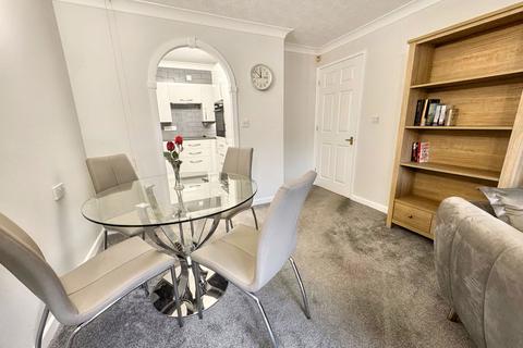 1 bedroom apartment for sale, Brookside Road, Cheadle SK8