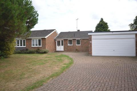 3 bedroom detached bungalow to rent, Seagrave Road, Beaconsfield HP9