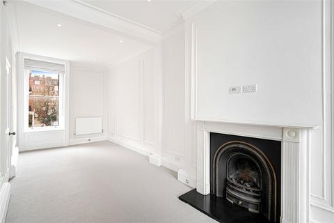 3 bedroom apartment to rent, Cadogan Place, London, SW1X